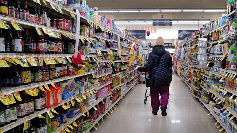 Inflation rises 2.7% in November, in line with expectations