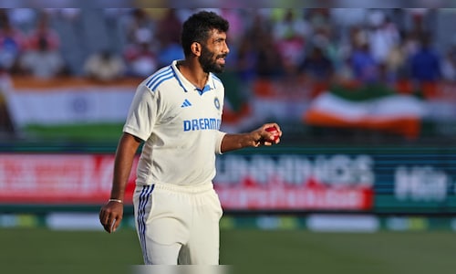 Jasprit Bumrah’s frustration caught on stump mic as rain washes out final two sessions on day 1