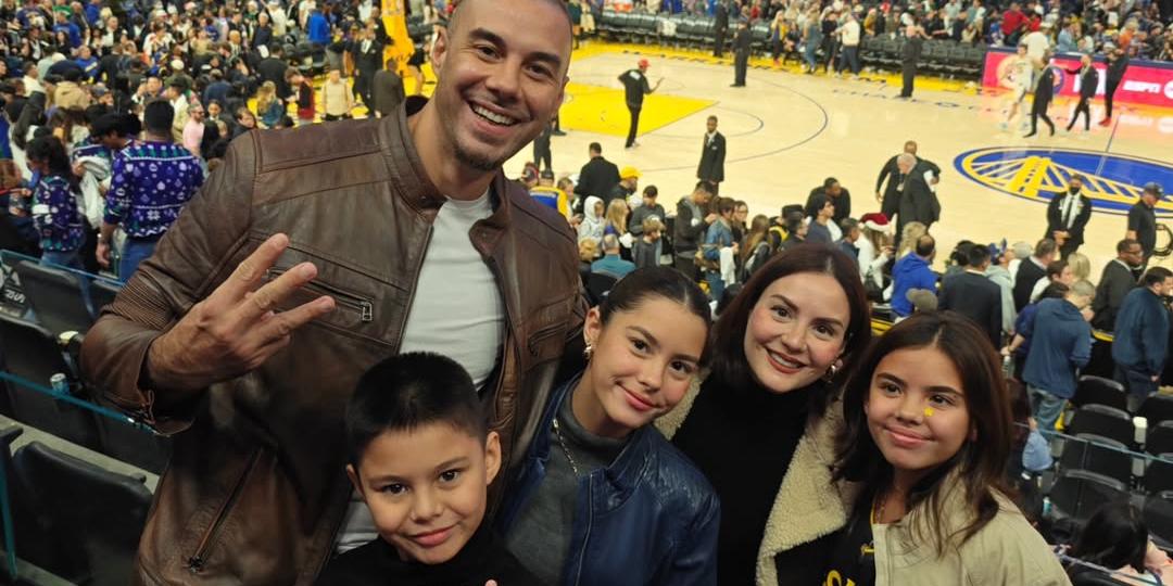 Team Kramer watches NBA Lakers vs. Warriors game live: ‘Best Christmas gift ever!’