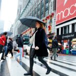 How Macy’s can turn around its business as department store struggles