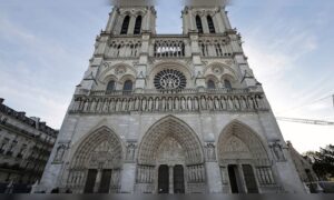 Trump returns to world stage at Notre-Dame reopening in Paris