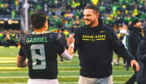 Oregon reaches Big Ten title game by refusing to focus on the future