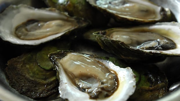 Dozens get sick with ‘norovirus-like’ illness after eating raw B.C. oysters