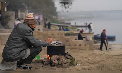 Weather Update: Cold wave conditions in North India; rains predicted across South