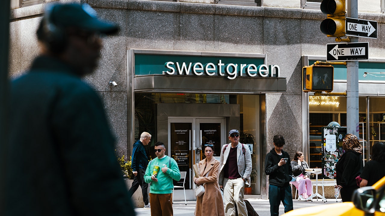 Sweetgreen fights for farmers markets to survive: ‘No harder business’ than farming