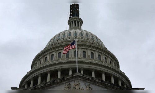 After US House, Senate passes funding bill to avoid government shutdown