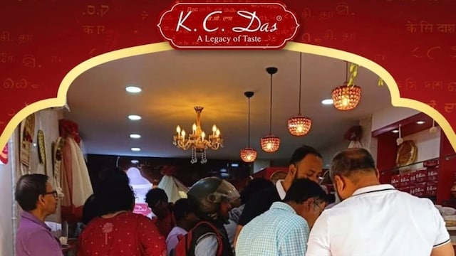 Rank 24. KC Das, Kolkata | KC Das, a historic sweet shop in Kolkata, is credited with introducing the iconic Bengali sweet, rasgulla, to the world. With over 150 years of history, this establishment remains a must-visit for anyone wanting to experience authentic Bengali sweets.