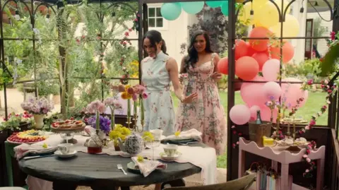 Netflix A scene from Meghan's new show, featuring actress Mindy Kaling