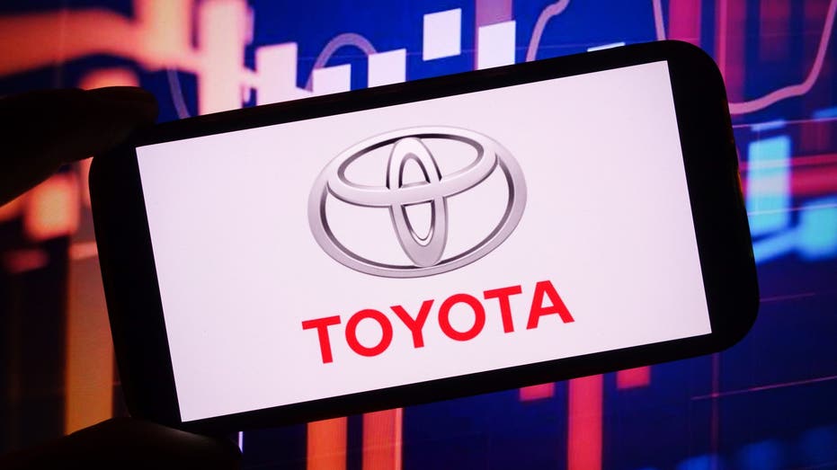 POLAND - 2024/11/18: In this photo illustration, the Toyota company logo is seen displayed on a smartphone screen. (Photo Illustration by Piotr Swat/SOPA Images/LightRocket via Getty Images)