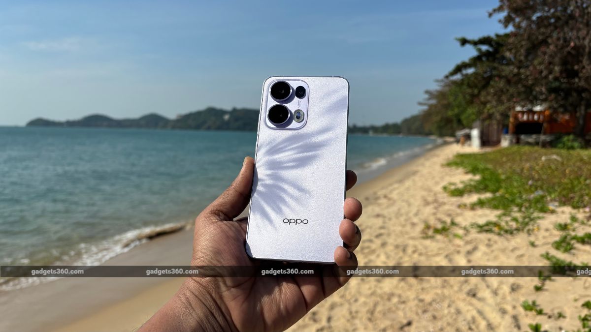 oppo reno 13 pro back panel gadgets360 Oppo Reno 13 Pro 5G