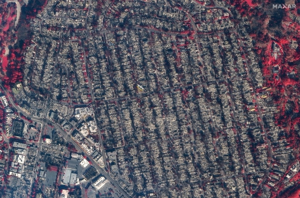 This satellite shortwave infrared (SWIR) picture shows homes in Pacific Palisades, a neighborhood of Los Angeles, California on January 9, 2025, after the Palisades fire.