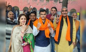 Delhi polls: BJP’s Parvesh Verma faces action for ‘distributing’ shoes to electors