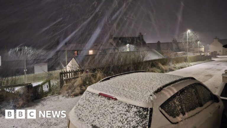 Temperatures fall to -7.9C with snow warnings for weekend