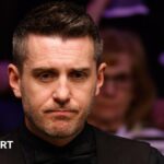 Masters snooker: Mark Selby thrashes Ali Carter to reach last eight