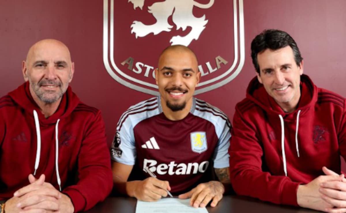 Aston Villa Sign Dutch Forward Donyell Malen From Borussia Dortmund