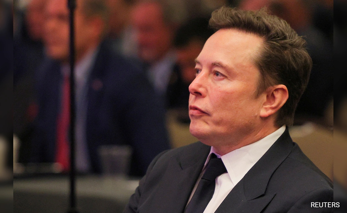 Elon Musk Asks If US Should “Liberate” UK From “Tyrannical Government”