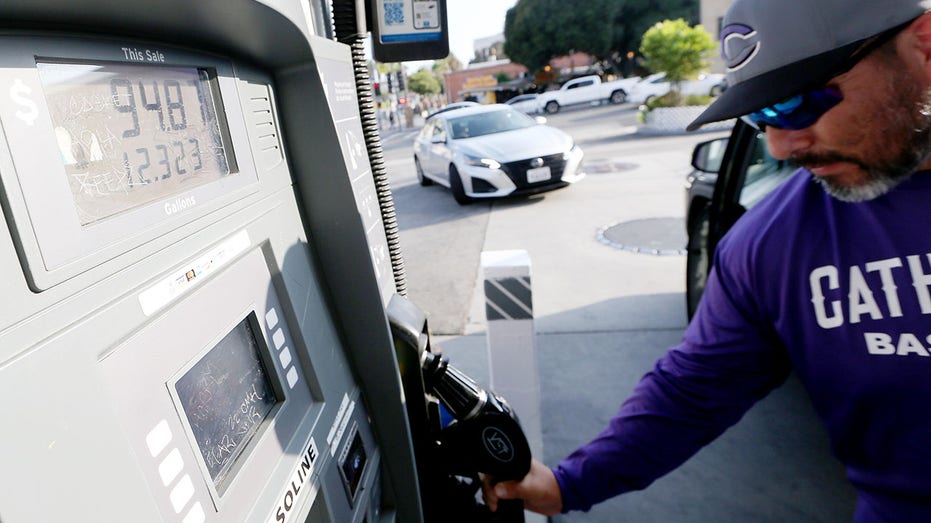 Los Angeles gas station