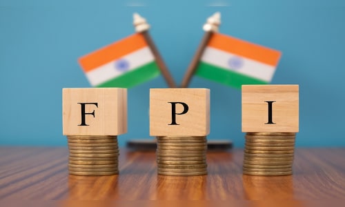 FIIs buy IT and realty stocks in December while offload oil & gas and automobile