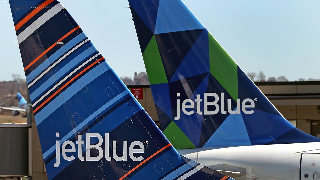 JetBlue hit with M fine for chronic flight delays