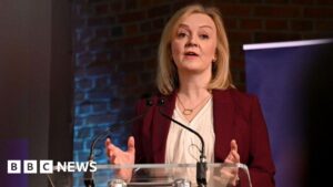 Liz Truss legal threat to Starmer over claim she crashed economy