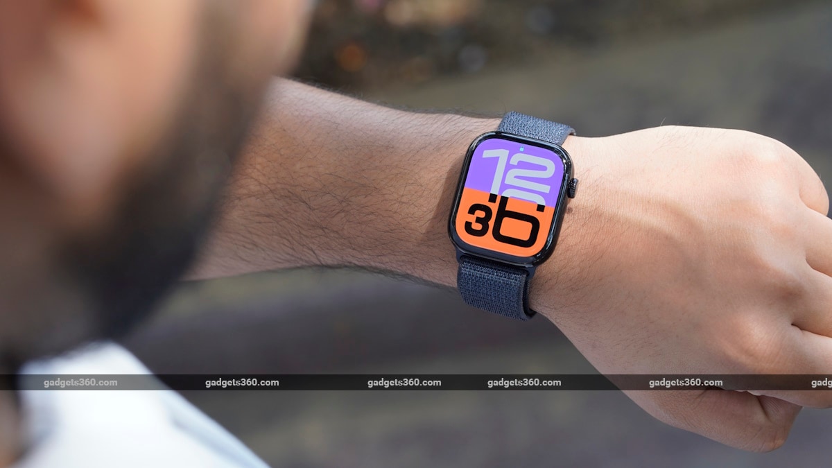 Top Deals on Smartwatches, Fitness Trackers During Amazon Great Republic Day Sale 2025