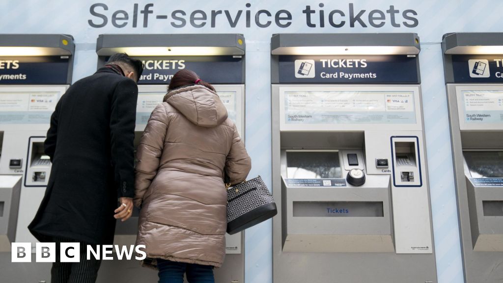 Train firms urged to give ‘yellow cards’ to passengers without tickets