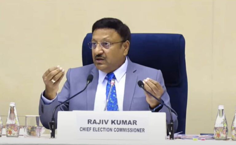 “No Drawback In EVMs, Not Going Back To Paper Ballots”: Poll Commissioner