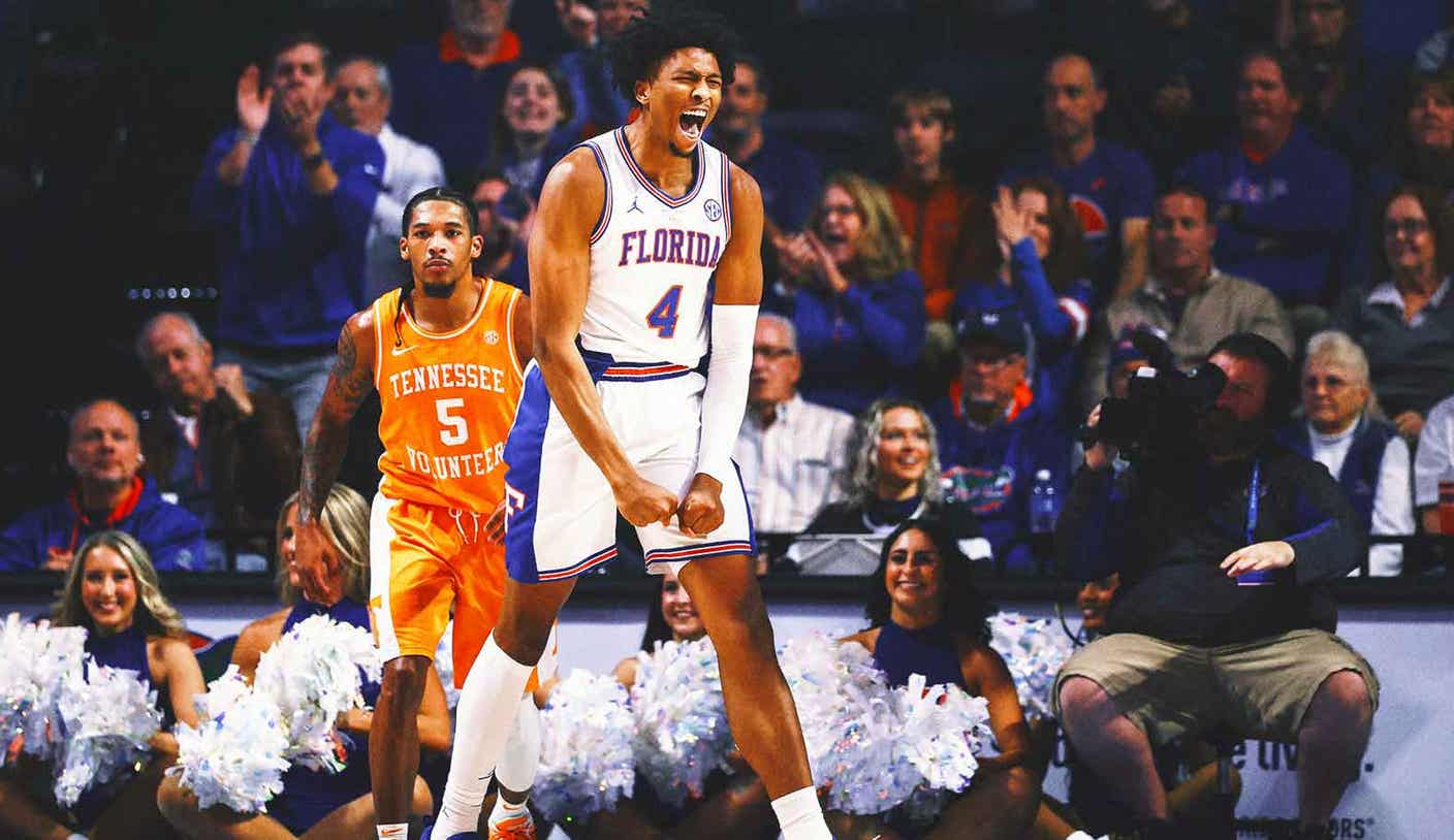 Florida topples last unbeaten team, stifling top-ranked Tennessee 73-43