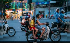 Netizens Vow To Quit IT Jobs If Vietnam-Style Traffic Rules Come To India