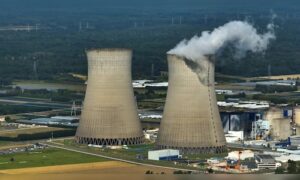 India and Pakistan exchange annual list of nuclear installations